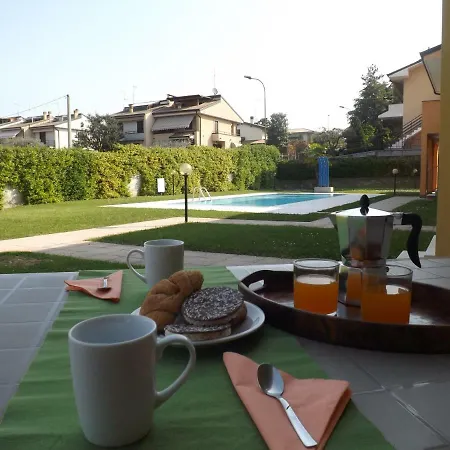 דירה Mimosa Holiday פסקיארה דל גארדה